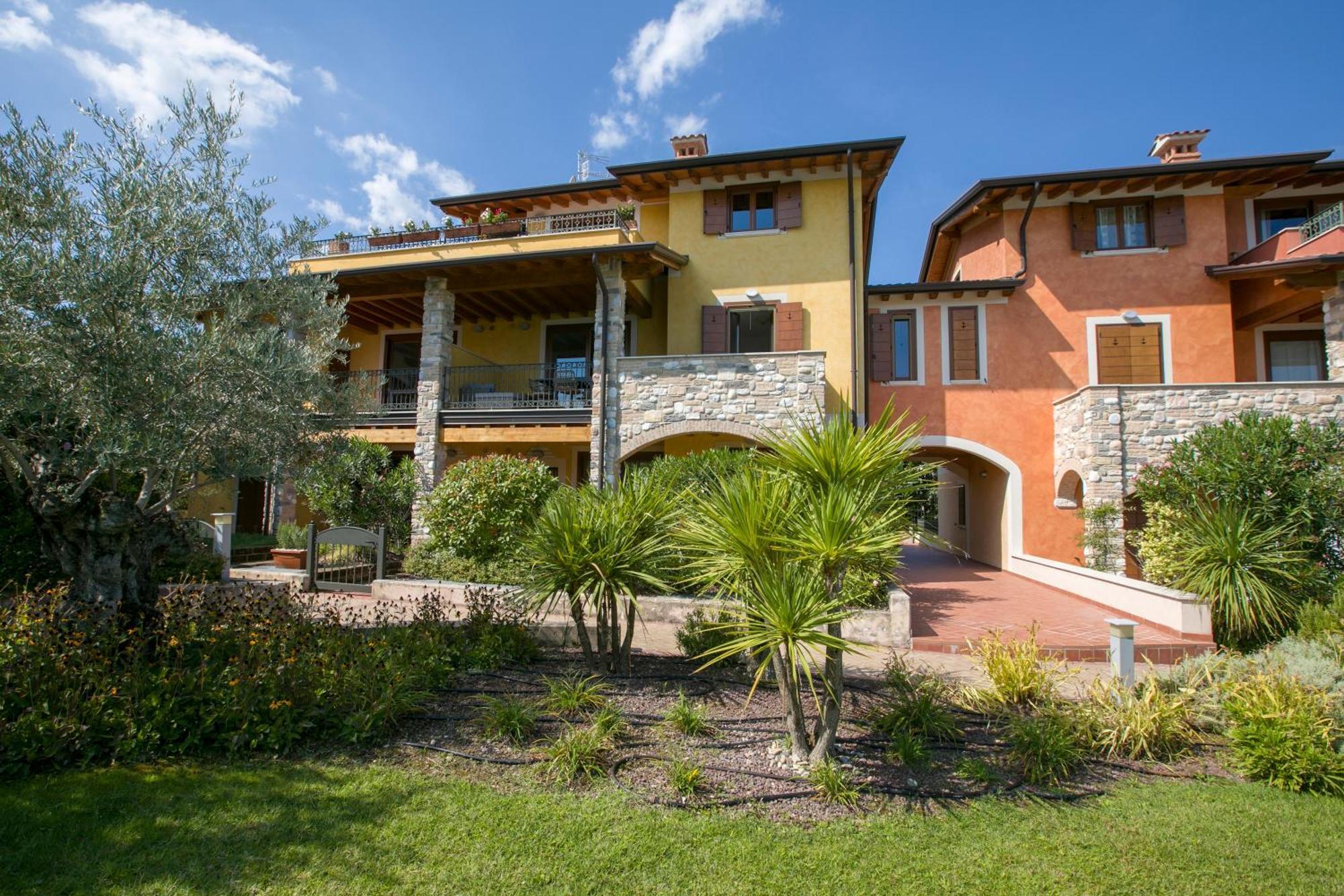 Casa Valtenesi Polpenazze del Garda Esterno foto